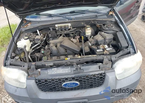 2006 Ford Escape Xlt/Xlt Sport from USA, damaged, VIN 1FMCU93106KA37648